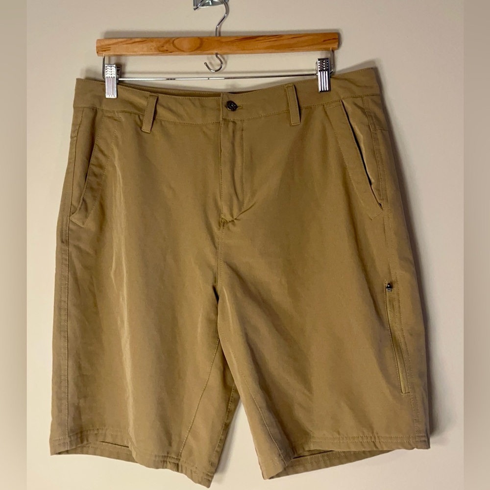 Gerry Weber Men's Khaki Flat Front Shorts